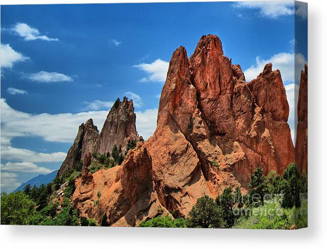 Badlands Canvas Print featuring the photograph Garden of the Gods by Bill Frische