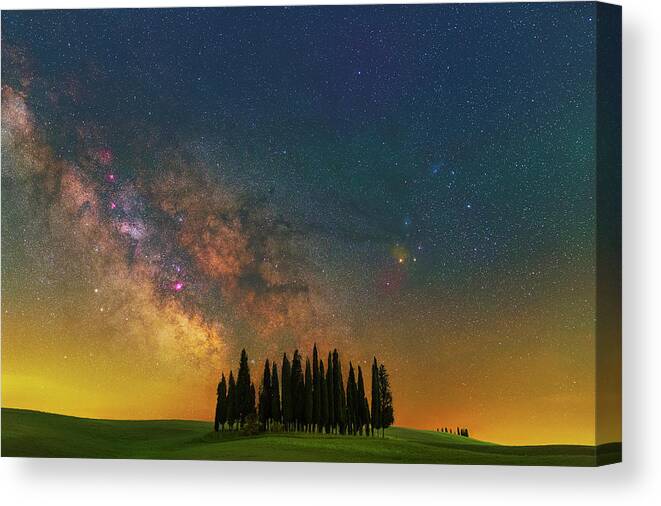 Italy Canvas Print featuring the photograph Heaven on Earth by Ralf Rohner