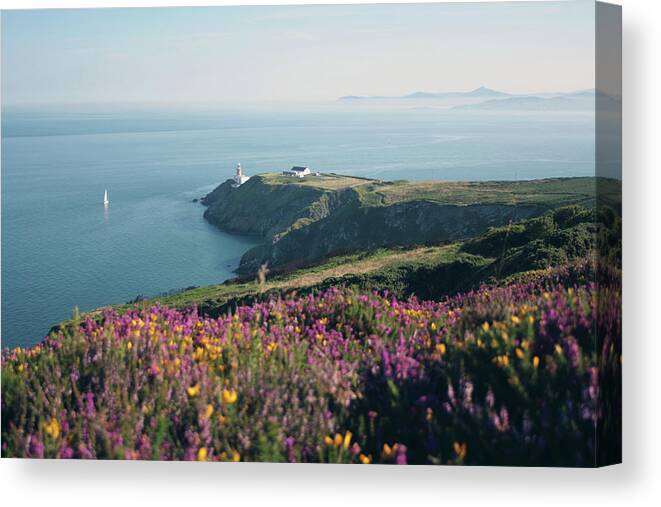 Howth Canvas Print featuring the photograph Howth_ireland Lighthouse by Rosalba Porpora