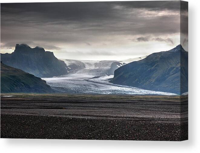 Iceland 57 Canvas Print featuring the photograph Iceland 57 by Maciej Duczynski