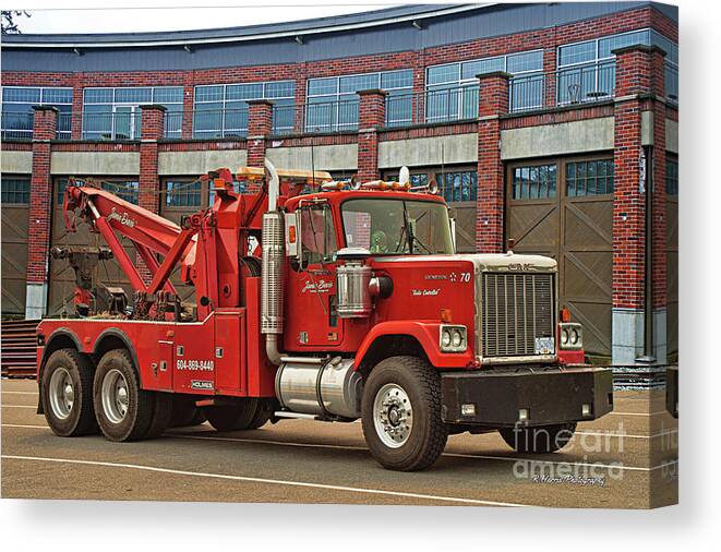 Big Rigs Canvas Print featuring the photograph Jamie Davis Wrecker by Randy Harris