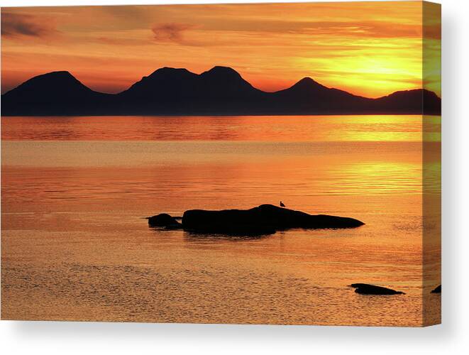 Sunset Canvas Print featuring the photograph Jura Sunset by Grant Glendinning