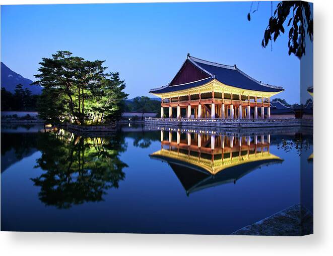 Standing Water Canvas Print featuring the photograph Korean Royal Palace In Night by Light Of Peace