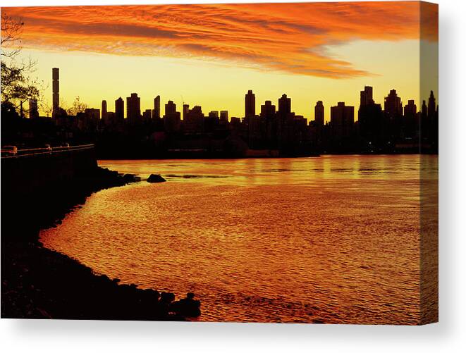 Liquefied Sunset Canvas Print featuring the photograph Liquefied Sunset by Cate Franklyn