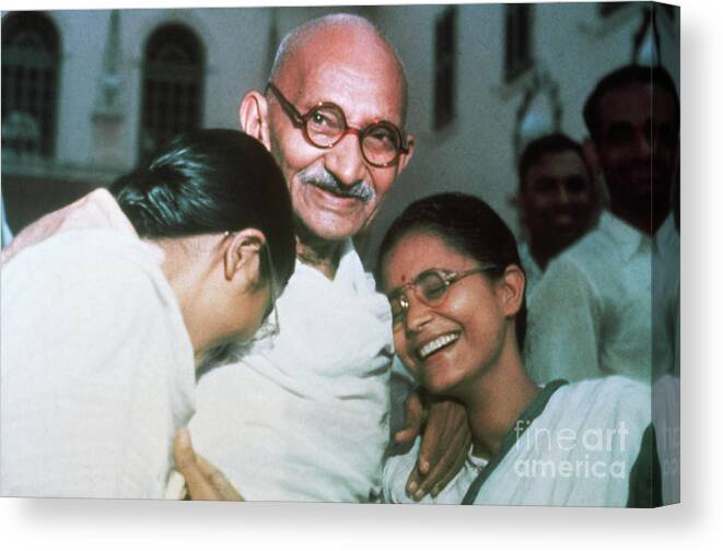 Hinduism Canvas Print featuring the photograph Mahatma Gandhi Laughing by Bettmann