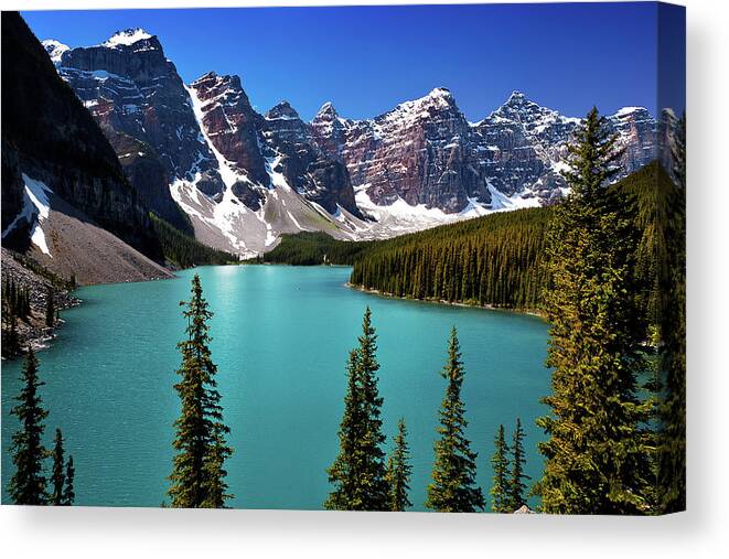 Scenics Canvas Print featuring the photograph Moraine Lake, Banff National Park by Edwin Chang Photography