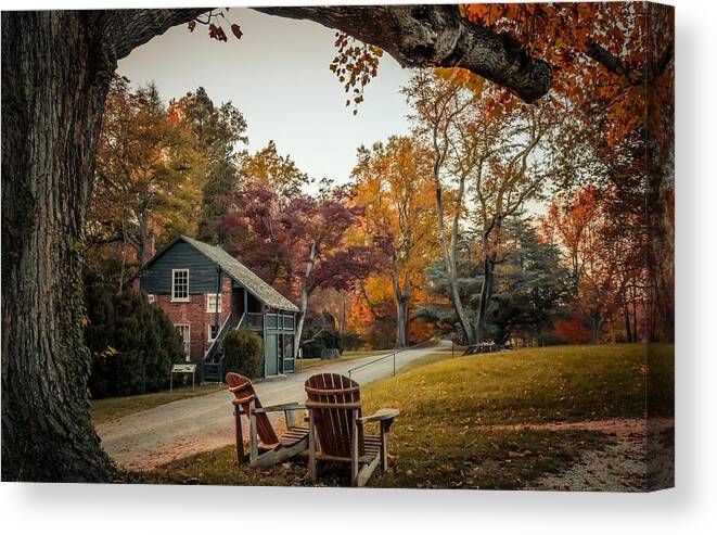 Building Canvas Print featuring the photograph Oakland Plantation by Yan Zhao