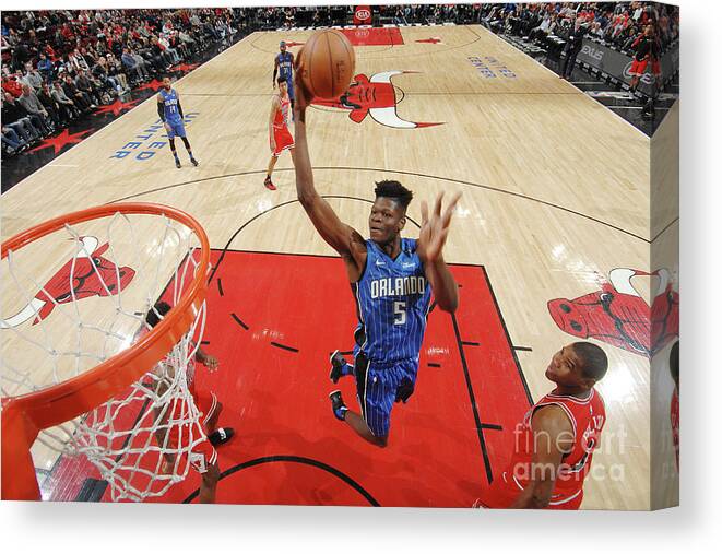 Nba Pro Basketball Canvas Print featuring the photograph Orlando Magic V Chicago Bulls by Randy Belice