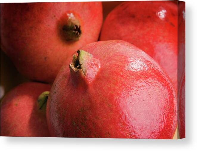 Heap Canvas Print featuring the photograph Portrait Of Pomegranate by Yinyang