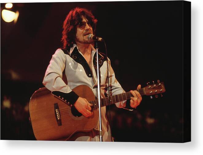 Concert Canvas Print featuring the photograph Raymond Froggatt In Concert by Mike Prior