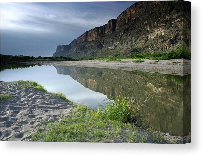 Scenics Canvas Print featuring the photograph Rio Grande by Ericfoltz