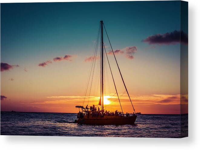 Top Photo Artist Amyn Nasser Canvas Print featuring the photograph Sailing Sunset in Hawaii 0010 by Neptune - Amyn Nasser Photographer