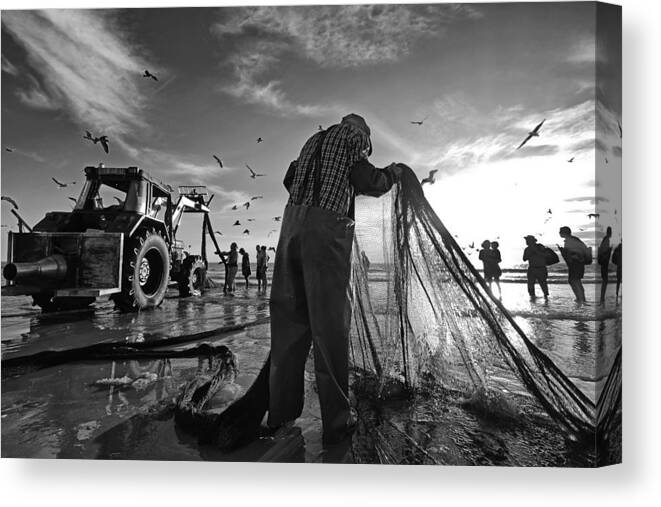Bw Canvas Print featuring the photograph Salt Lives by Josefina Melo