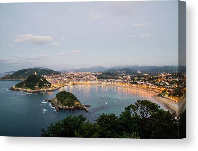 Tranquility Canvas Print featuring the photograph San Sebastiáns Bay Of La Concha by Megan Ahrens
