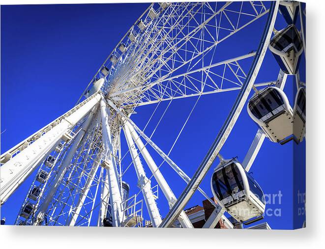 Skyview Atlanta Ga Ferris Wheel Canvas Print featuring the photograph Skyview Atlanta GA Ferris Wheel 1 by Sanjeev Singhal