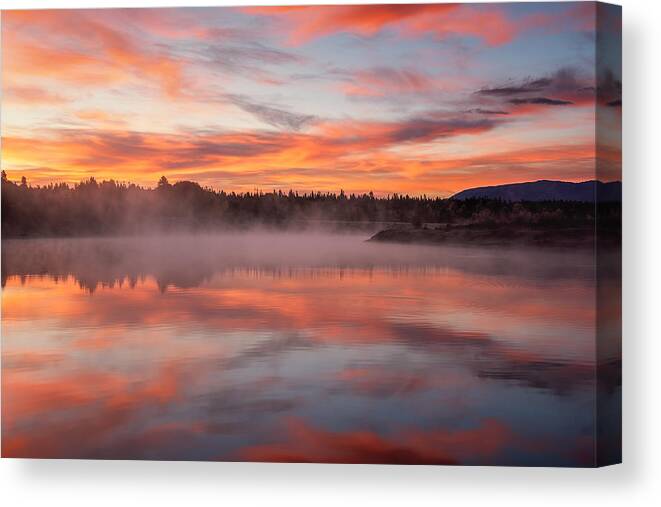 River Canvas Print featuring the photograph Snake River At Dawn by Mei Xu