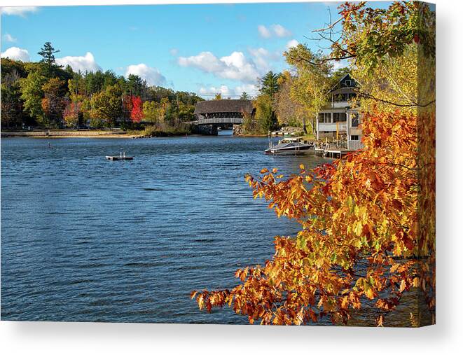 Ashland New Hampshire Canvas Print featuring the photograph Squam River Covered Bridge by Jeff Folger