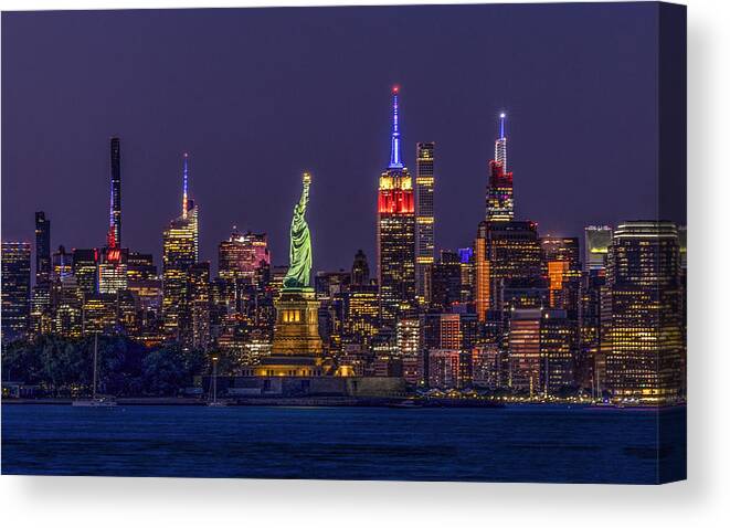 Coast Canvas Print featuring the photograph Statue Of Liberty by Luying