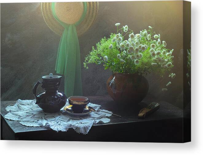 Green Canvas Print featuring the photograph Still Life With Hat by Ustinagreen