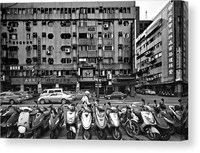 Taiwan Canvas Print featuring the photograph Street Parking by Spiraldelight