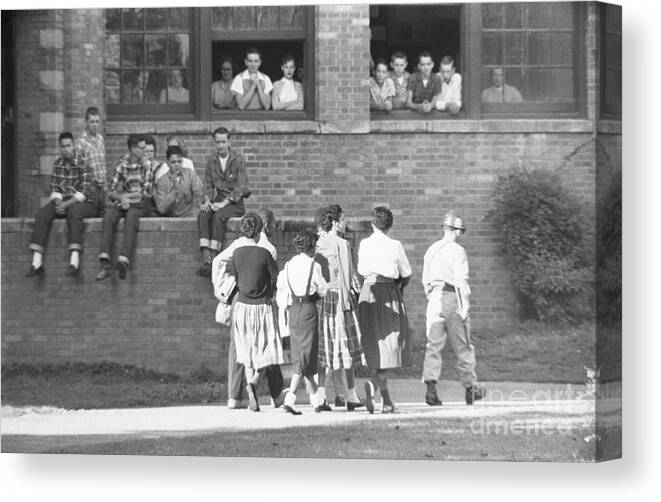 Education Canvas Print featuring the photograph Students Watching African American by Bettmann