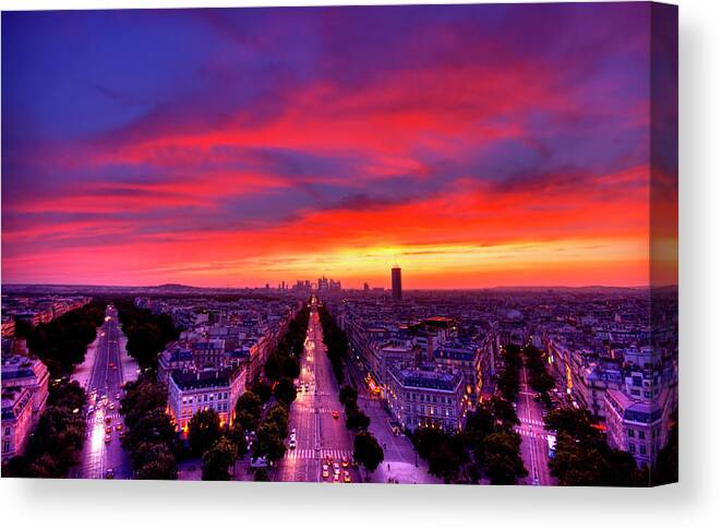Land Vehicle Canvas Print featuring the photograph Sunset Over Paris by Traumlichtfabrik