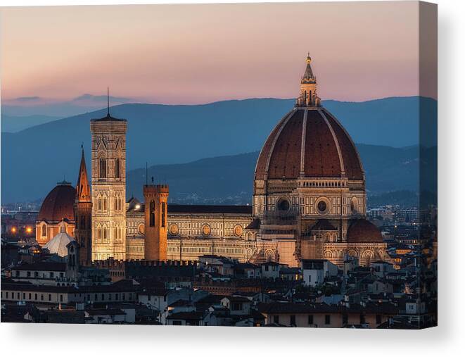 Duomo Canvas Print featuring the photograph The Duomo by Randy Lemoine
