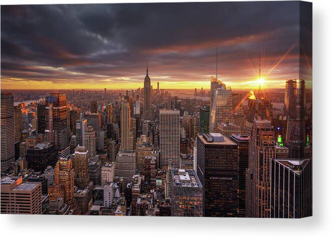 Skyline Canvas Print featuring the photograph Top by Carlos F. Turienzo