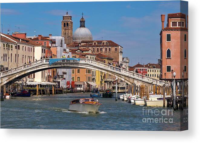 Venice Canvas Print featuring the photograph Venice-03 by Bernardo Galmarini