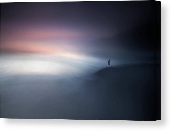 Landscape Canvas Print featuring the photograph Waiting For A New Day by Santiago Pascual Buye