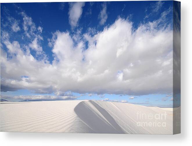 Usa Canvas Print featuring the photograph White Sands National Monument In New by Kojihirano