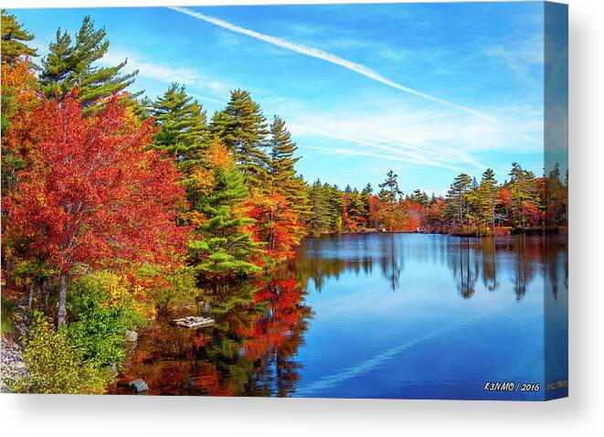 Autumn Canvas Print featuring the photograph Autumn Colors at Kearney 01 Lake by Ken Morris