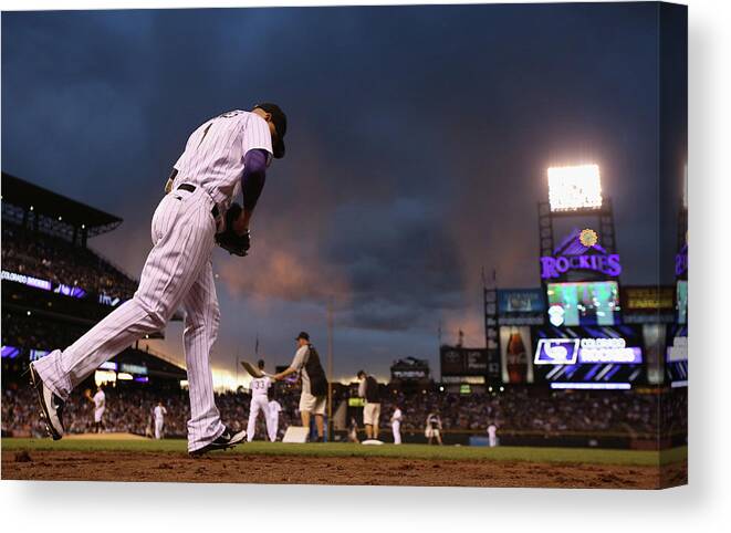 National League Baseball Canvas Print featuring the photograph Brandon League #1 by Doug Pensinger