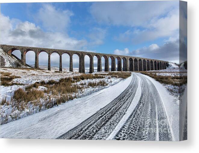 England Canvas Print featuring the photograph Ribblehead Viaduct #1 by Tom Holmes Photography