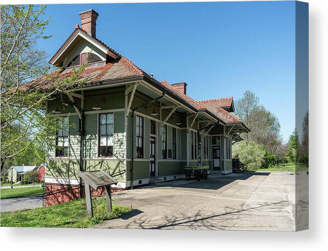 Americana Canvas Print featuring the photograph Stanford L and N Depot #1 by Sharon Popek