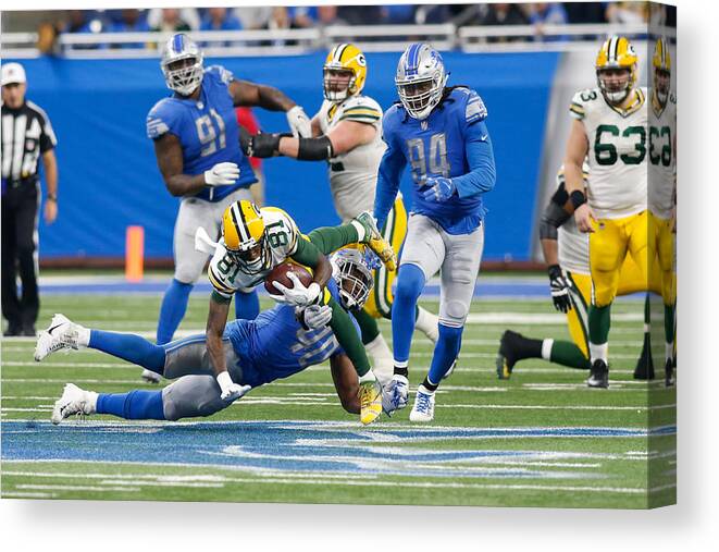 Detroit Canvas Print featuring the photograph NFL: DEC 31 Packers at Lions #10 by Icon Sportswire