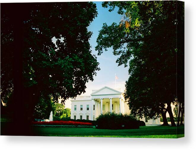 Travel Canvas Print featuring the photograph Washington DC by Claude Taylor