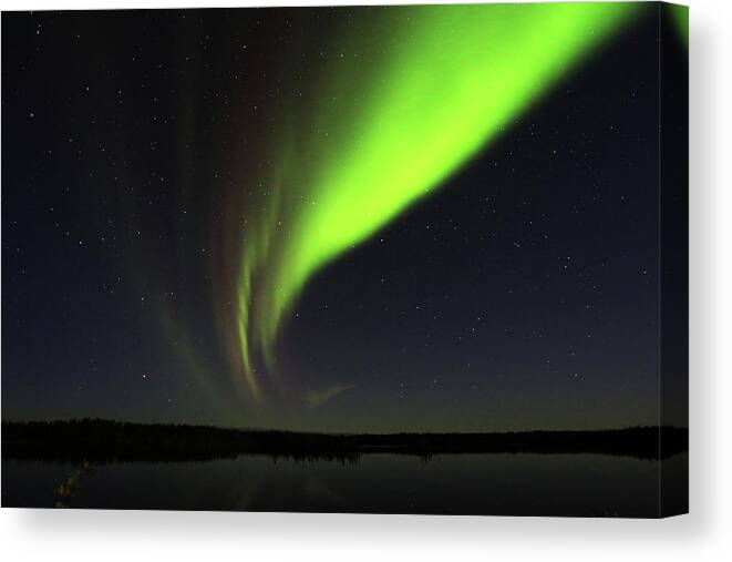 Northern Lights Canvas Print featuring the photograph Northern Lights #11 by Shixing Wen