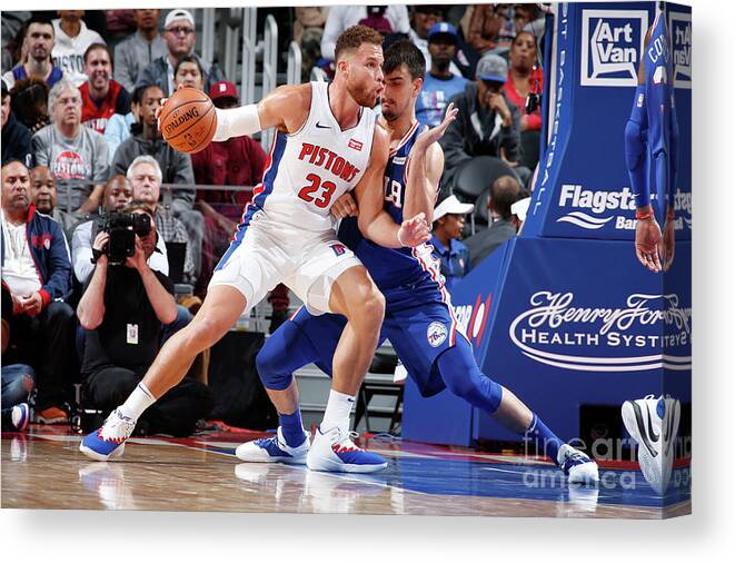 Nba Pro Basketball Canvas Print featuring the photograph Blake Griffin by Brian Sevald