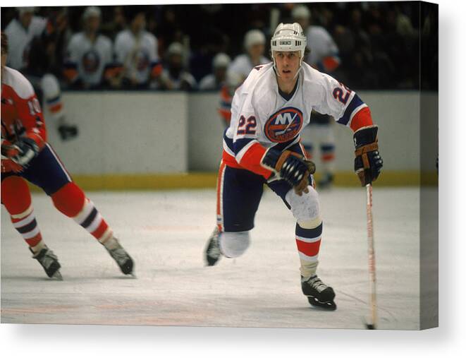 1980-1989 Canvas Print featuring the photograph Mike Bossy On The Ice by B Bennett