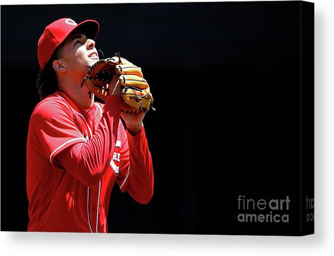 Great American Ball Park Canvas Print featuring the photograph Luis Castillo by Joe Robbins