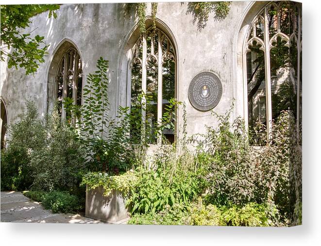 Church Canvas Print featuring the photograph St Dunstan In The East #5 by Raymond Hill
