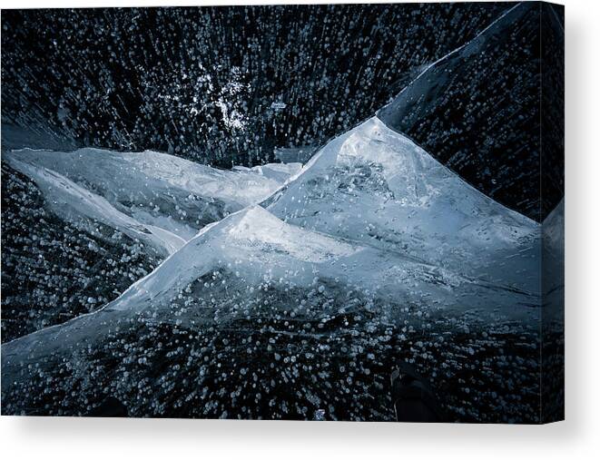 Fog Canvas Print featuring the photograph Texture Of Frozen Lake by Julieta Belmont