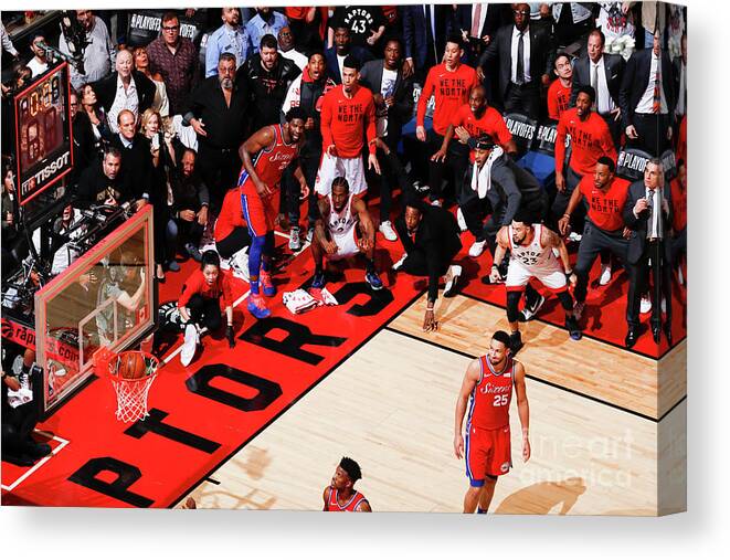 Playoffs Canvas Print featuring the photograph Kawhi Leonard by Mark Blinch