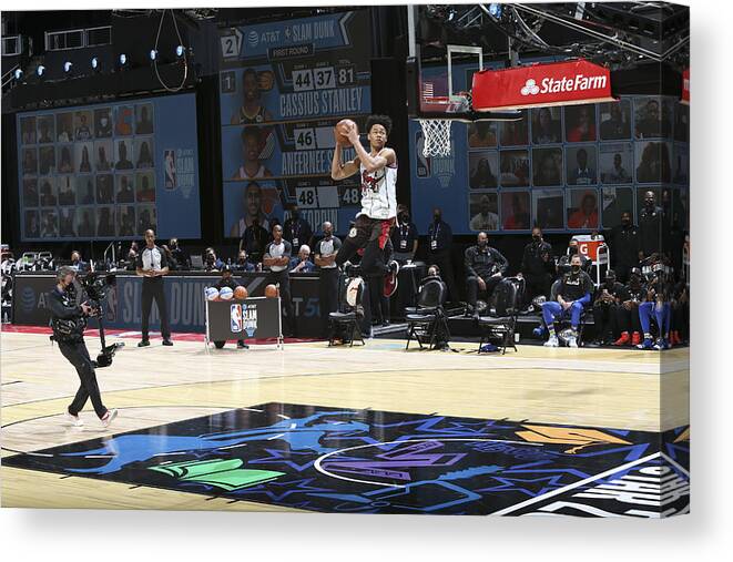 Anfernee Simons Canvas Print featuring the photograph 2021 NBA All-Star - AT&T Slam Dunk Contest by Nathaniel S. Butler