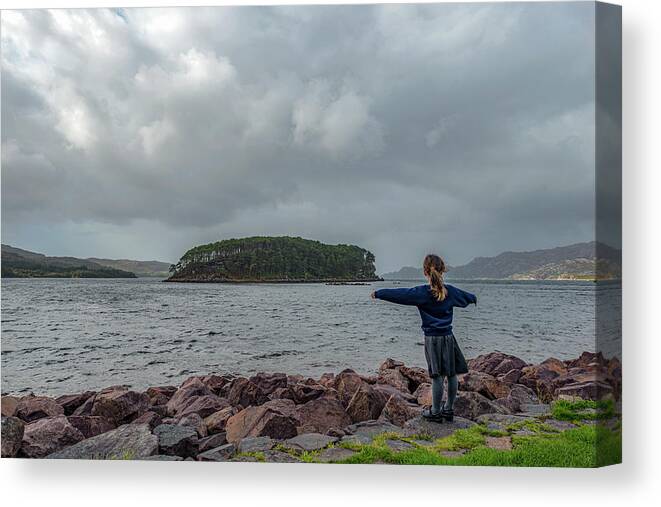 The Isle Of Skye Canvas Print featuring the photograph Against the wind 1 by Dubi Roman