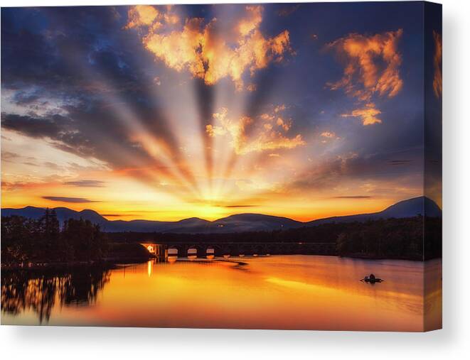 Ashokan Reservoir Canvas Print featuring the photograph Ashokan Reservoir Sunset by Susan Candelario