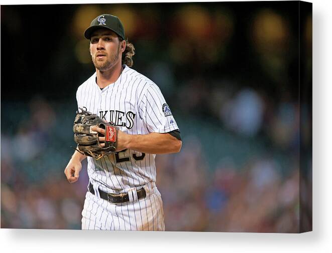 National League Baseball Canvas Print featuring the photograph Charlie Culberson by Dustin Bradford