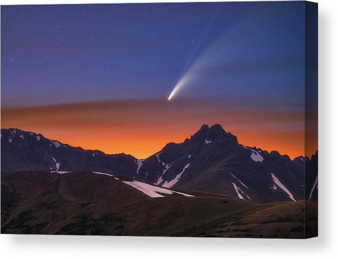 Comet Neowise Canvas Print featuring the photograph Comet Neowise Over The Citadel by Darren White