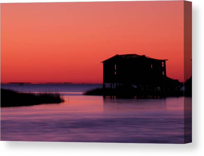 Atlantic Coast Canvas Print featuring the photograph Day's End by Melissa Southern